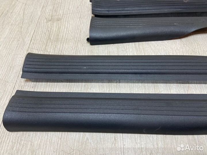 Накладка на порог салона Mercedes Benz E240 W211