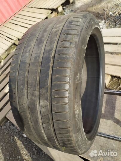 Michelin Latitude Sport 3 ZP 275/40 R20 106Y