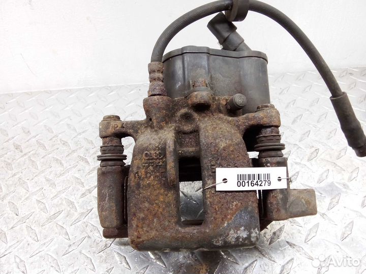 Суппорт задний правый Audi A6 C6