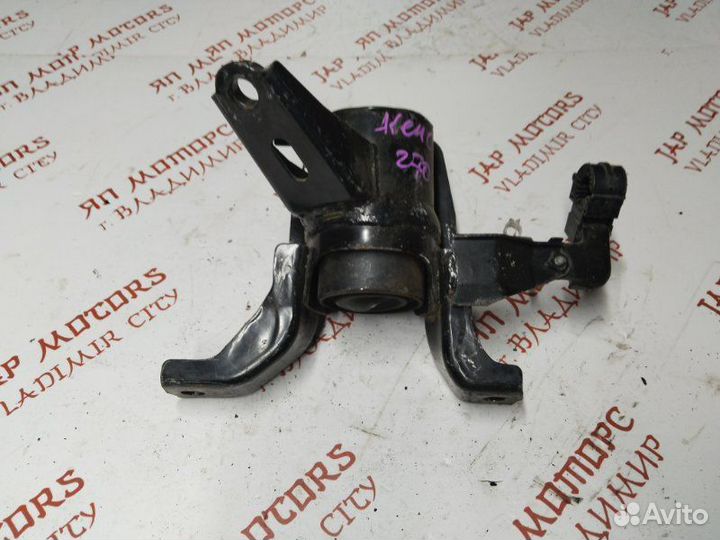 Подушка двигателя Toyota Avensis T270 3ZR FAE 2009