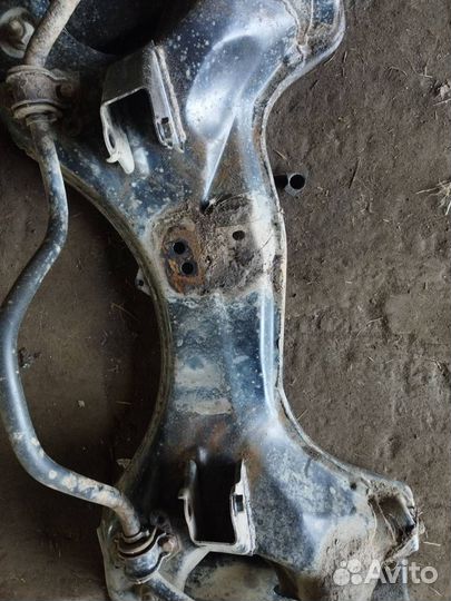 Передняя балка (подрамник) Lifan X60 2014 S2901110