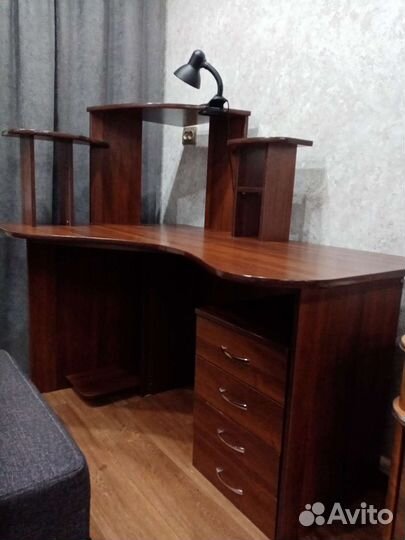 Компьютерный стол угловой бу