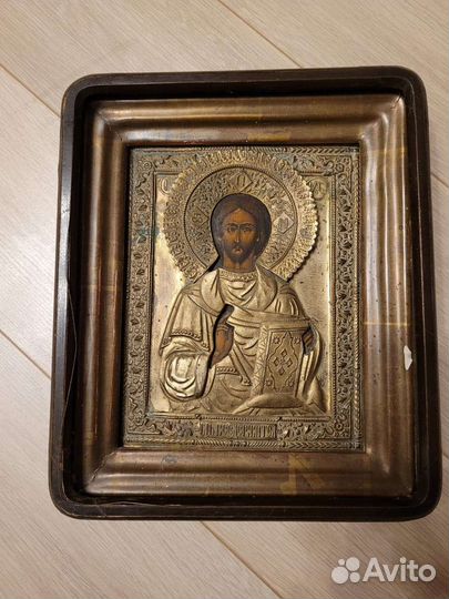 Икона старинная в киоте