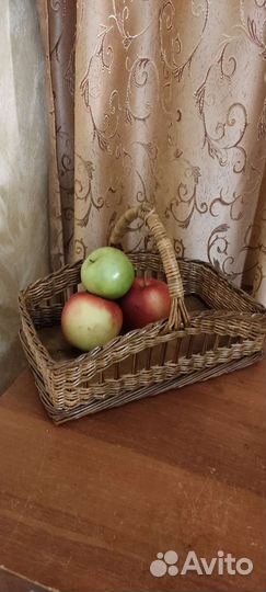 Плетеная корзинка, подставка