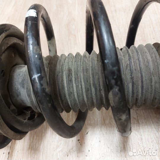 Амортизатор передний правый Geely Emgrand EC7