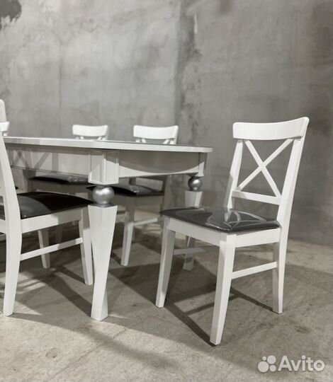 Комплект стол стулья