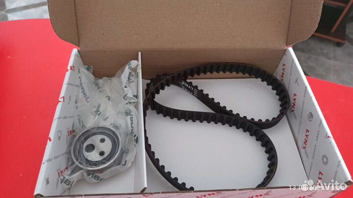 Новый Комплект ремня грм lynx auto PK-1268