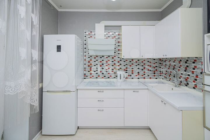 2-к. квартира, 52,3 м², 1/16 эт.