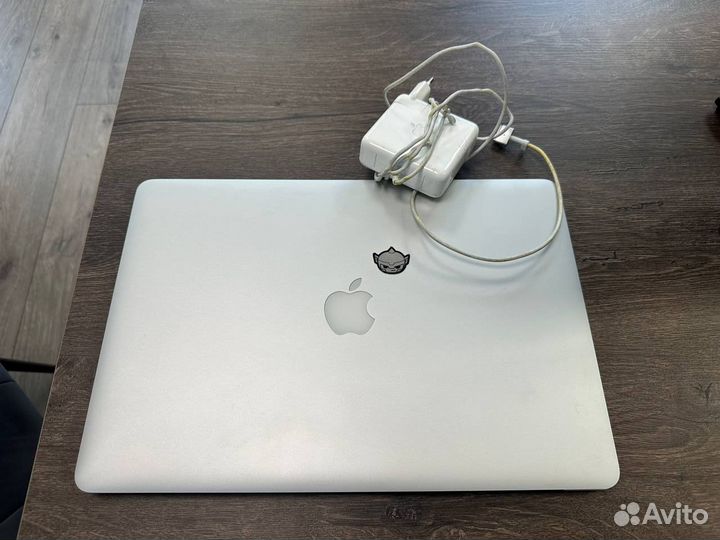 Macbook Pro 15 mid 2015 Retina макс. комплектация