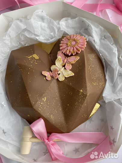 Сердце-пиньята из бельгийского шоколада