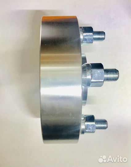 Проставки колесные для Лады (30мм)