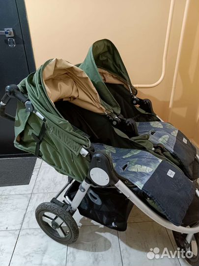 Коляска для двойни bumbleride indie twin слюльками