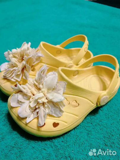 Кроксы 28-29 р, купальник и очки для/бассейна