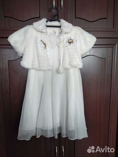 Платье белое для девочки