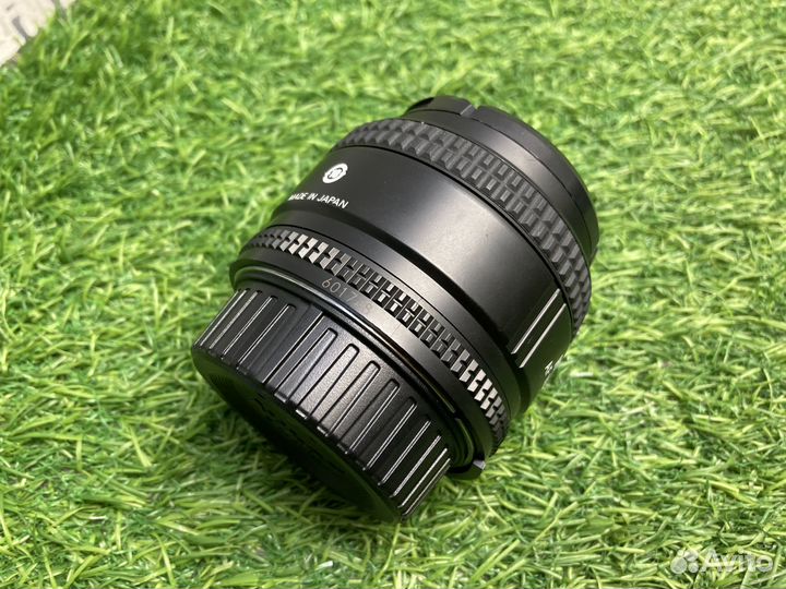 Nikon 35mm 2D AF Nikkor