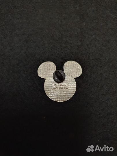 Значок Disney MickeyMouse