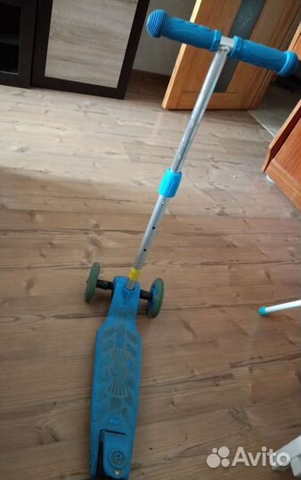 Самокат детский трехколесный