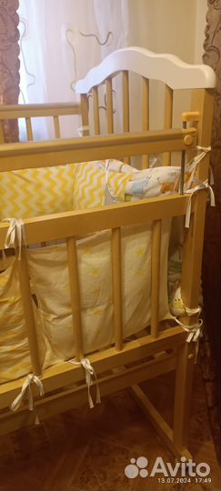 Детская кроватка 120х60 на колесиках