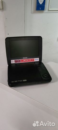 Портативный DVD-плеер Philips PD7000B/51