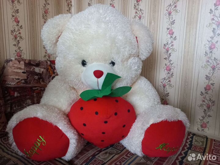 Большие плюшевые медведи