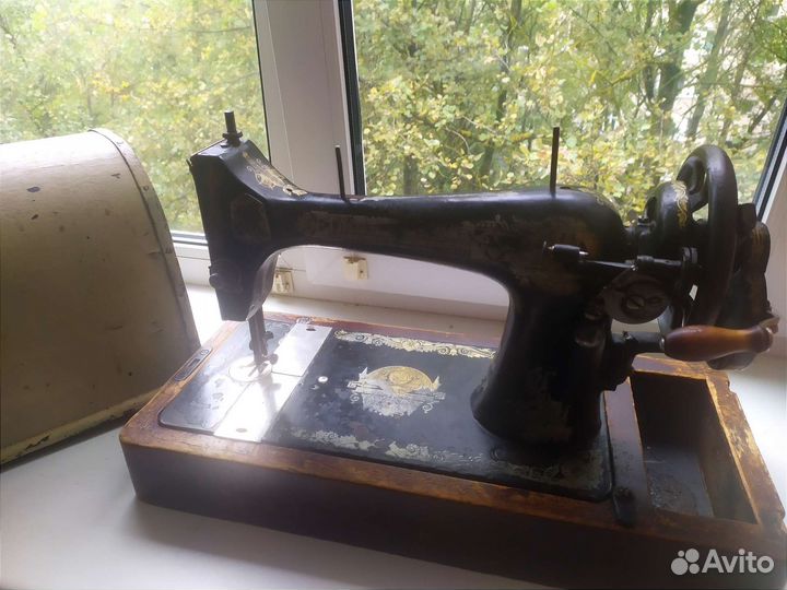 Швейная машинка