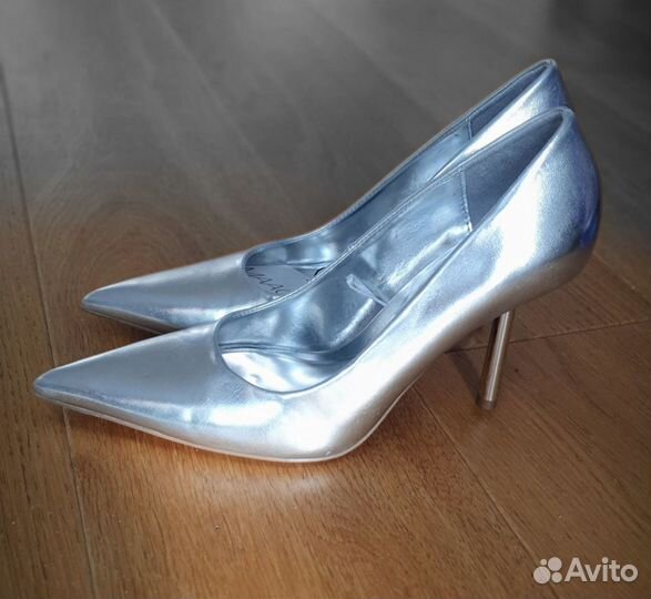 Туфли женские 39 размер Maag серебряные