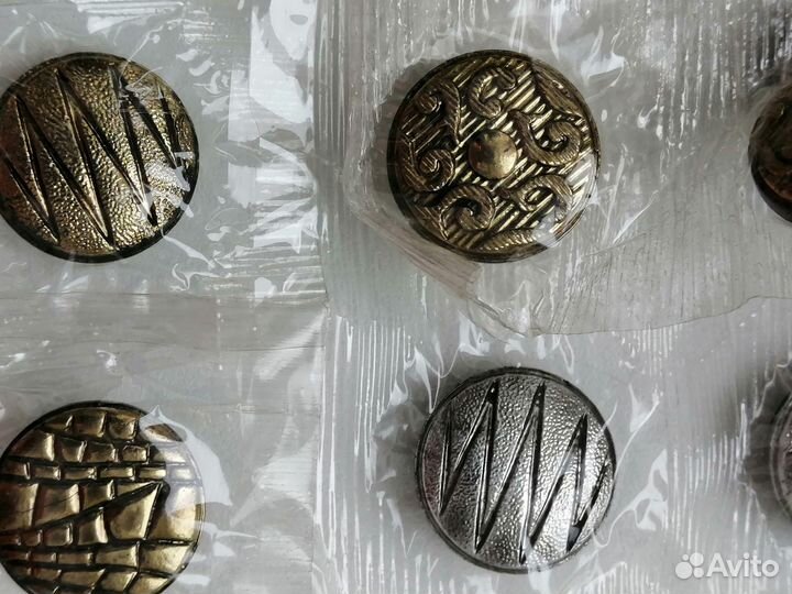 Пуговицы Стекло Клёпки Металл
