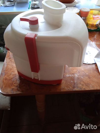 Электро соковыжималка шинковка