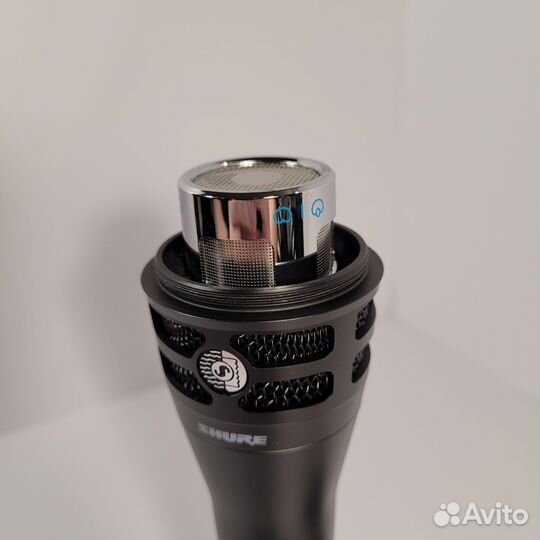 Shure KSM8 вокальный микрофон