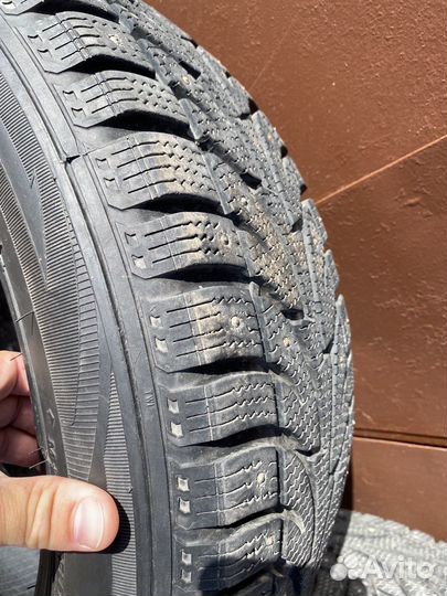 Sailun Ice Blazer WST2 215/60 R17 96H