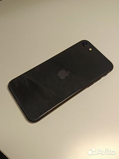 iPhone SE (2022), 64 ГБ