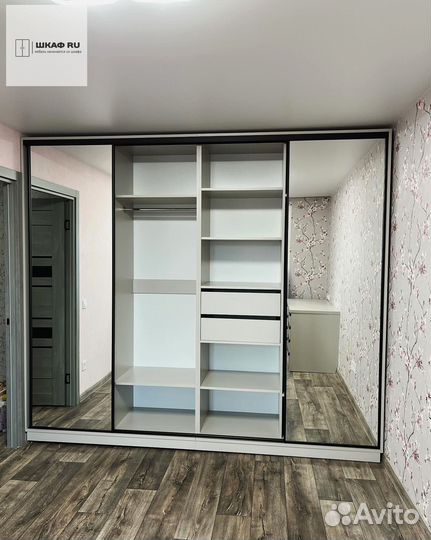 Шкаф купе встраиваемый