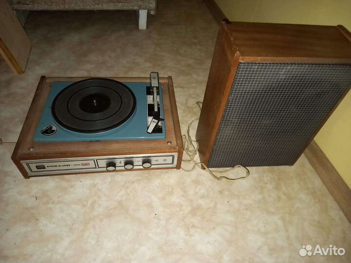 Электрофон россия 323