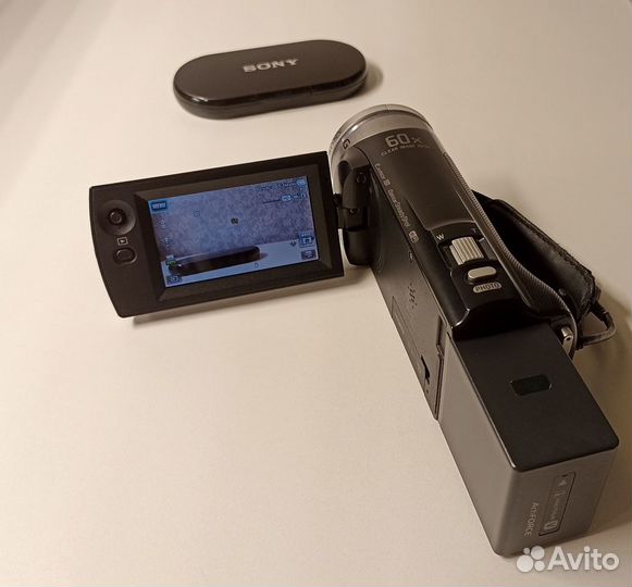 Цифровая HD видеокамера Sony HDR-CX330E