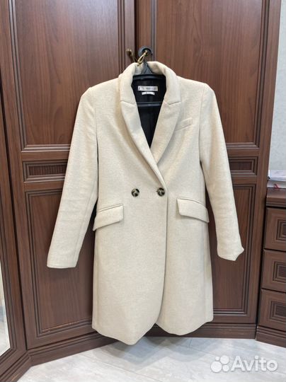 Пальто женское 42 44