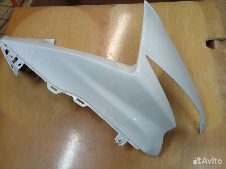 Suzuki GSX-R 600/750 11-19 г Пластик морды боковой