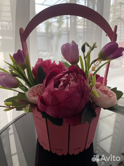 Корзина цветов для декора