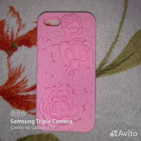 Чехлы на телефон