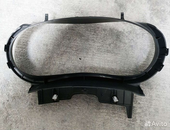 Козырек панели приборов Renault Kangoo 2 (KW0)