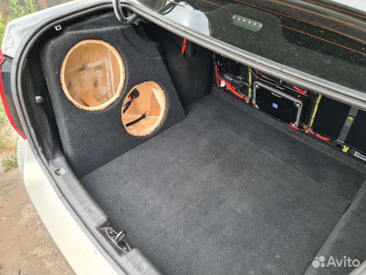 Инсталляция (Стелс фальш пол органайзер)