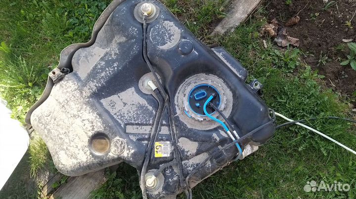 Бензобак гольф 6 golf 6 1.2 tsi бак топливный