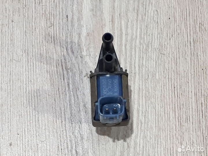 Клапан вакуумный Nissan primera P12