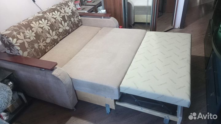 Диван прямой раскладной бу 105165
