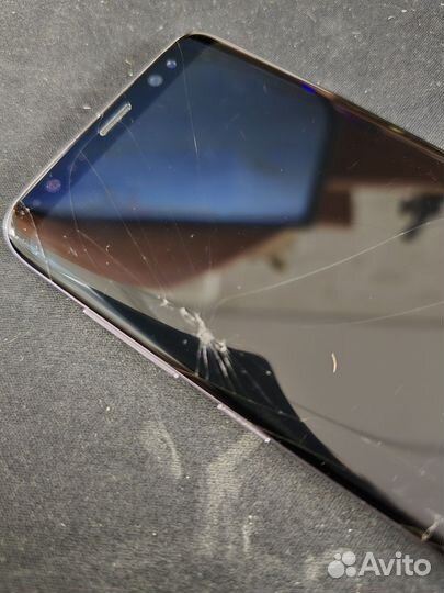 Samsung Galaxy S8, 4/64 ГБ