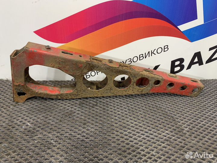 Кронштейн заднего фонаря правый Volvo FH