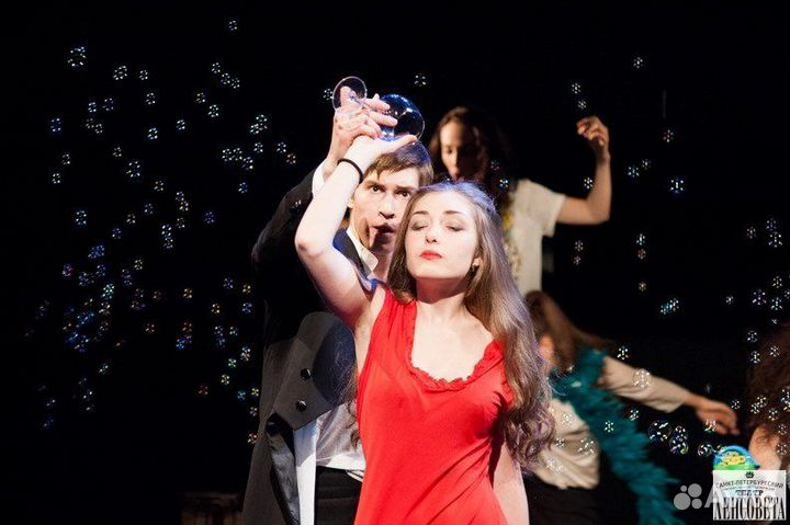 Педагог по актерскому мастерству и речи