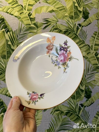 Винтажная фарфоровая тарелка ГДР Henneberg