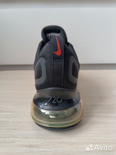 Кроссовки Nike Air 720