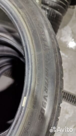 Yokohama BluEarth Winter V905 295/35 R21