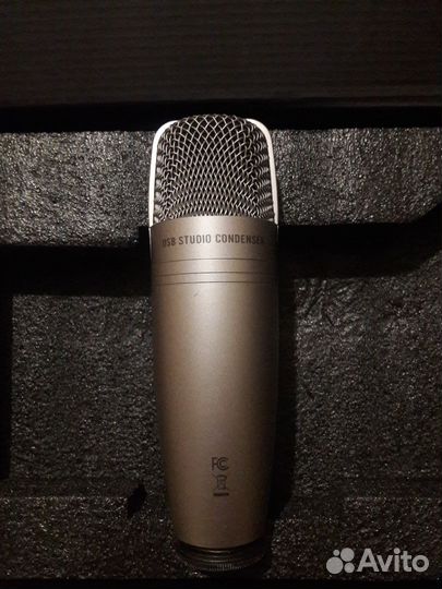 Студийный конденсаторный микрофон Samson c01u pro